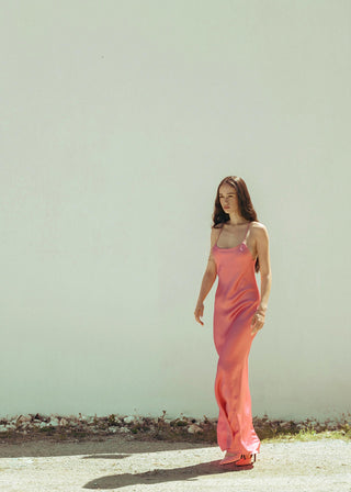 Рокля Alma в розово